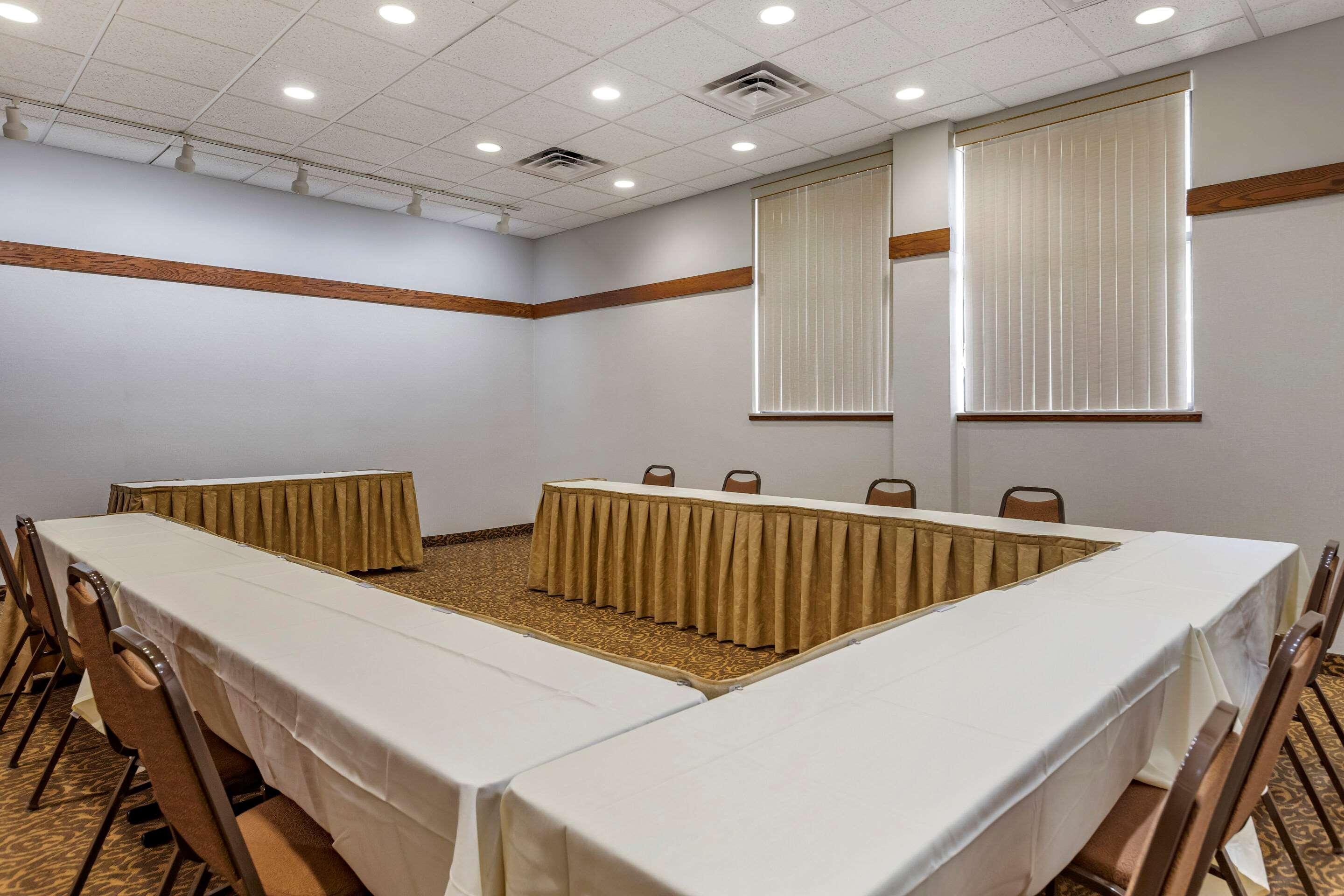 Comfort Inn Okemos - East Lansing Esterno foto